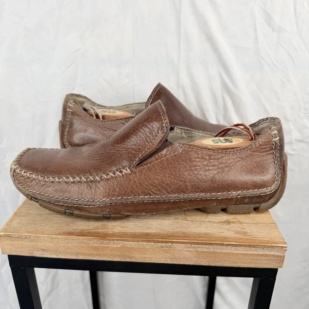GBX babalu textured Brown leather loafers brown Men's SZ 9.5Driving Mocs Slip On